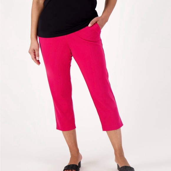 Susan Graver LK Fusion Elegant Passion Pink Women's Pull On Crop Pant - Picture 1 of 7